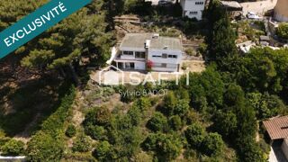  Maison � vendre 6 pi�ces 200 m� Carqueiranne