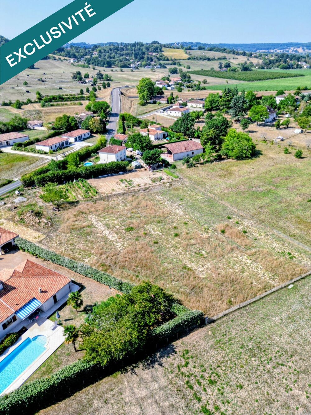 Vente Terrain Terrain constructible de 4444m2 Bias