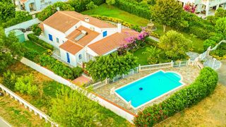  Maison  vendre 6 pices 158 m