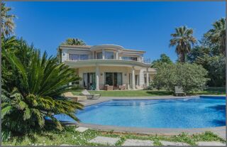  Maison  vendre 5 pices 425 m