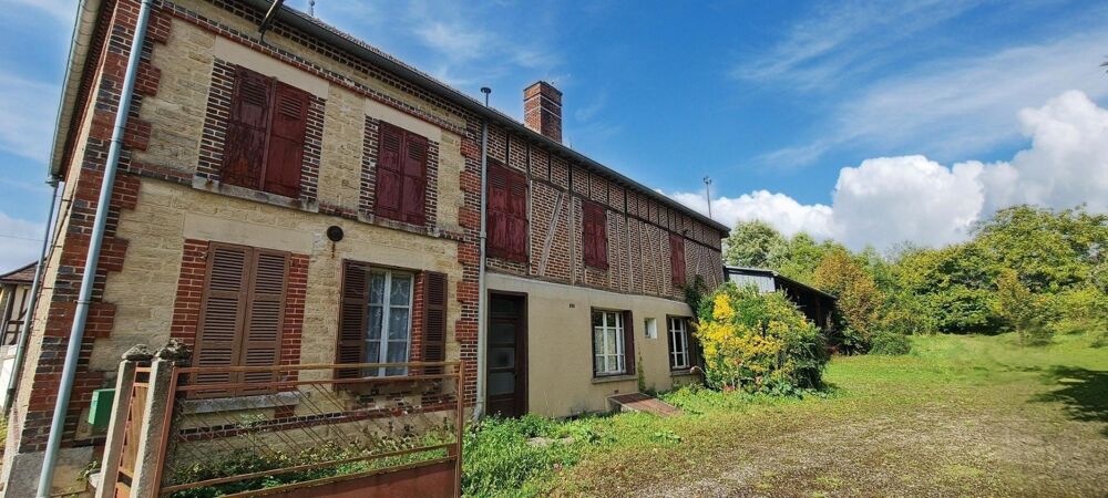 Maison et ses nombreuses dépendances