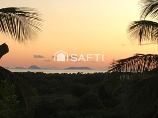 Maison 6 pièces 214 m² · à Sainte-Anne · 214 m² · 698 000 €