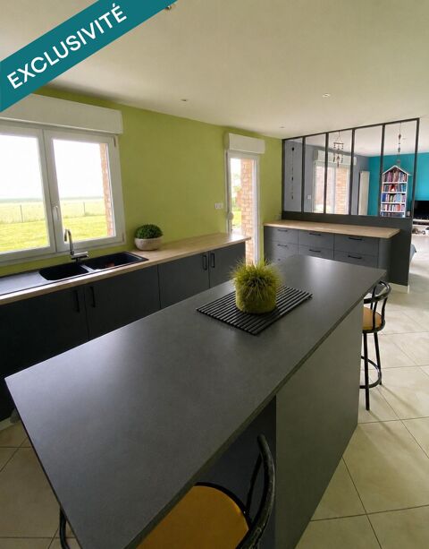   A Bavinchove, � proximit� d'Hazebrouck et Cassel Maison - 6 pi�ce(s) - 134 m�