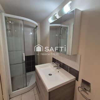  Appartement à louer 1 pièce 56 m²