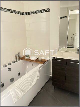  Appartement  vendre 3 pices 80 m