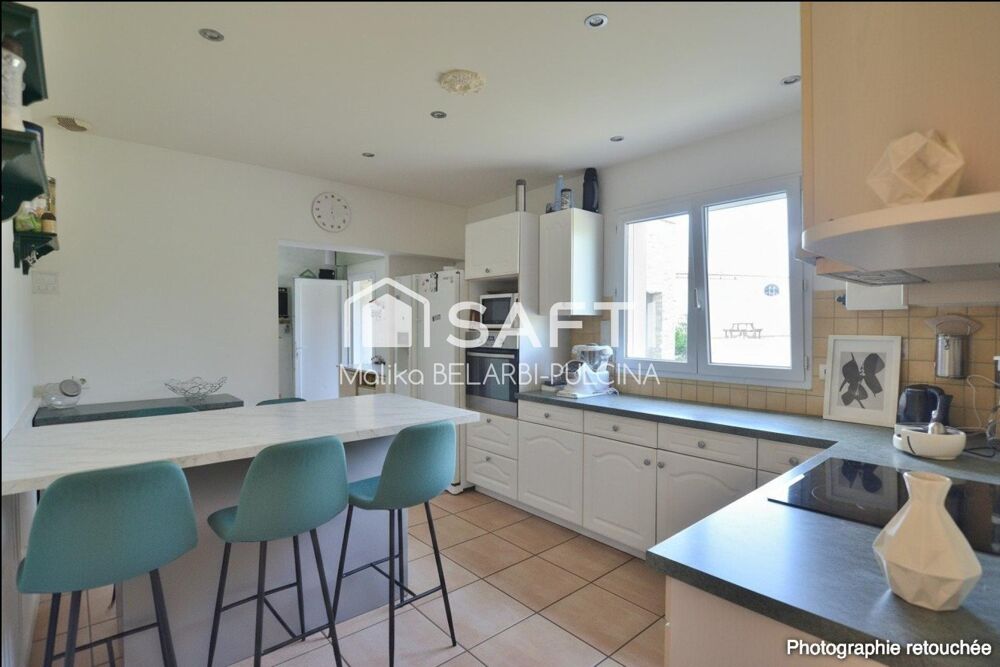 Vente Maison Charme et volumes : maison avec piscine à 2,5 km de la plage Brem-sur-mer