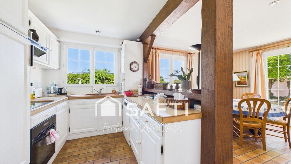 Vente Maison Maison familiale avec piscine et grand terrain Bourgneuf