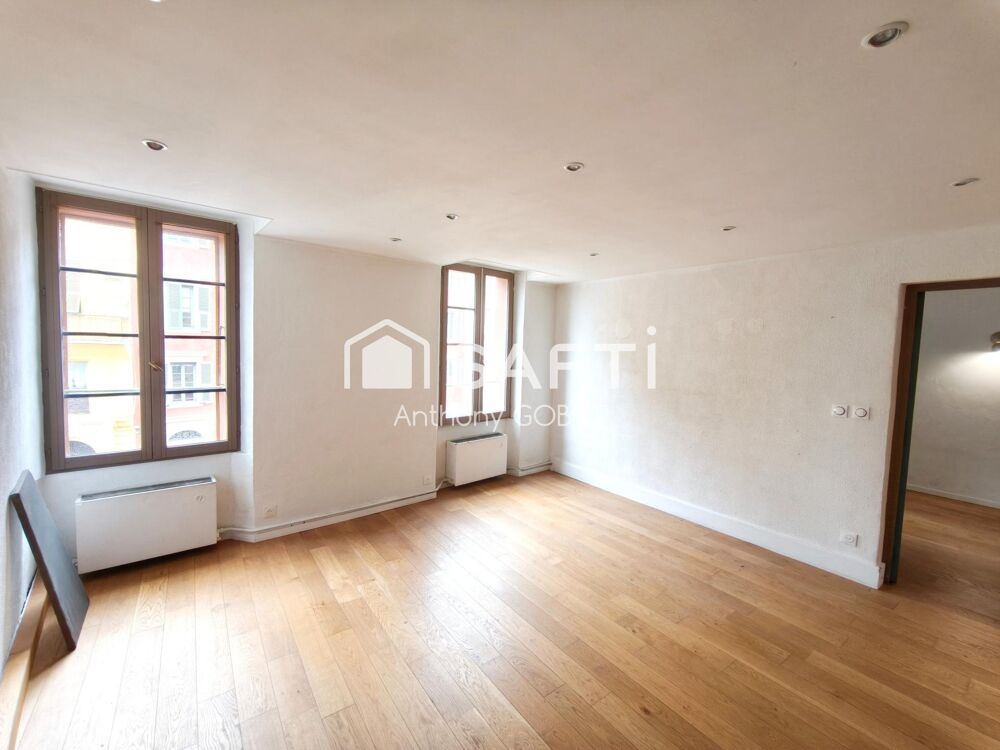Vieux Nice appartement 113M2 divisé en deux