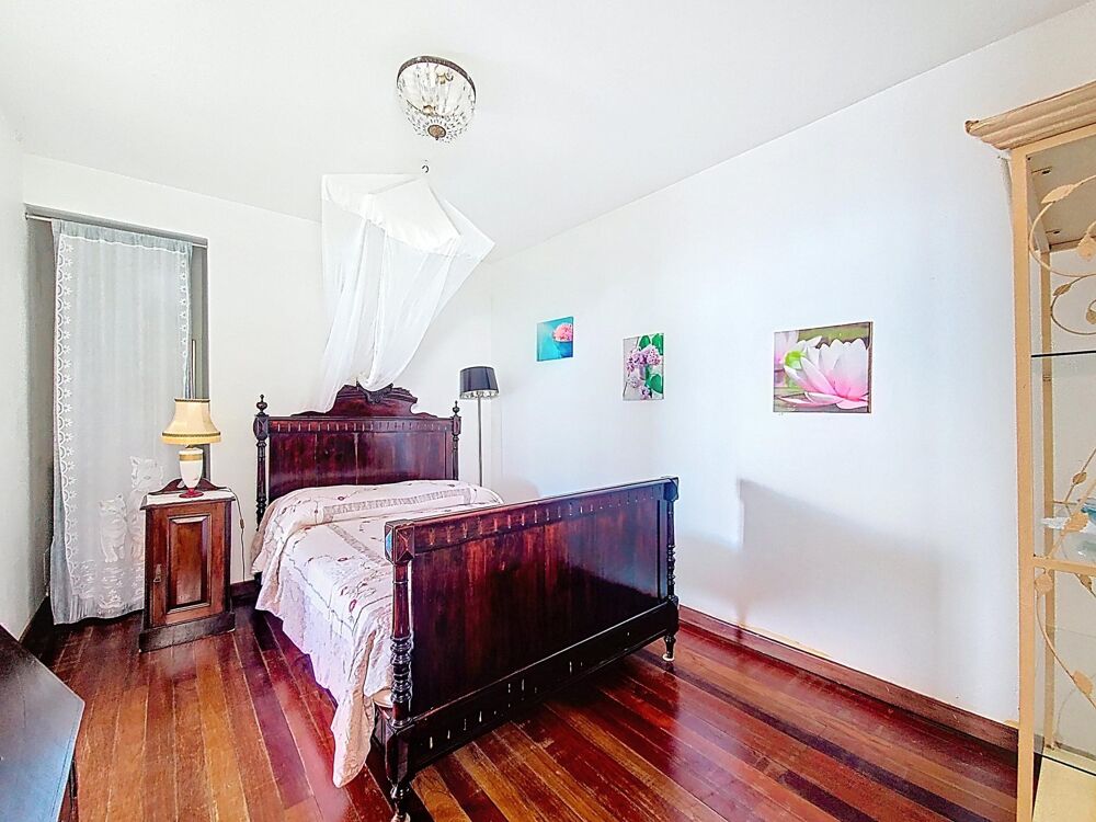 � vendre  Maison Saint-Claude (97120)