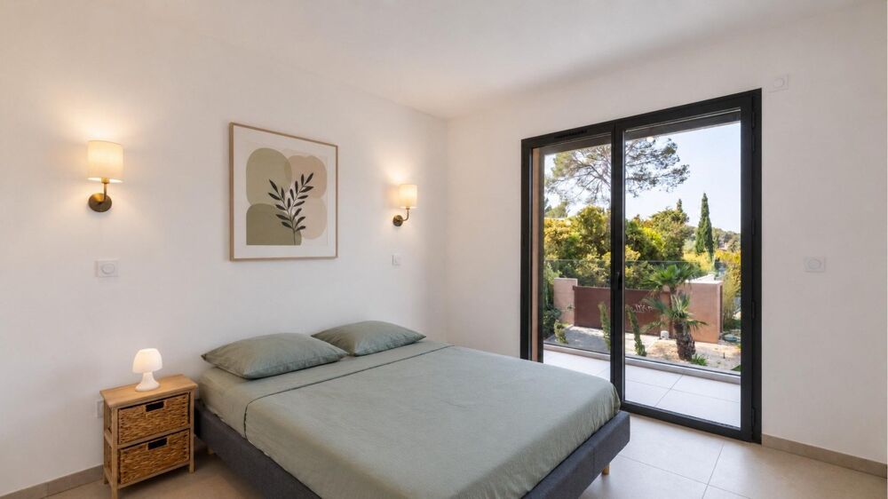 � vendre  Maison Saint-Rapha�l (83700)