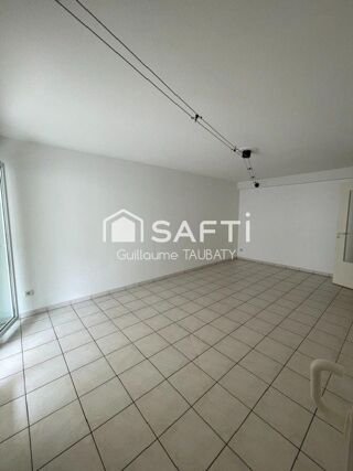  Appartement à louer 3 pièces 65 m²