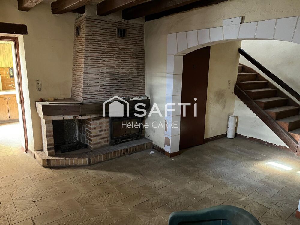 Vente Maison Maison construite dans les années 1945 avec 4 chambre et une parcelles de 650m2 Lury-sur-arnon