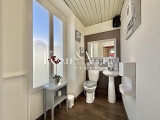  Immeuble à vendre 167 m²