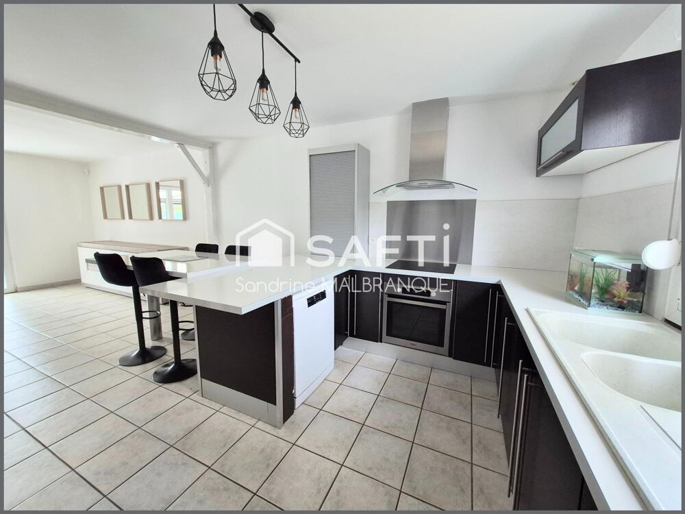 Vente Maison Maison individuelle 140 m2,3 chambres, véranda, garage et jardin clos Lievin