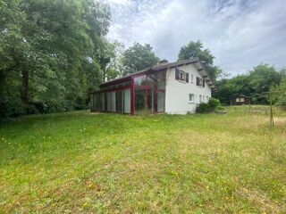  Maison à vendre 10 pièces 260 m²