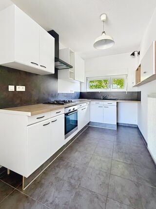  Maison à louer 4 pièces 86 m²