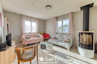  Maison � vendre 5 pi�ces 115 m� Montagnat