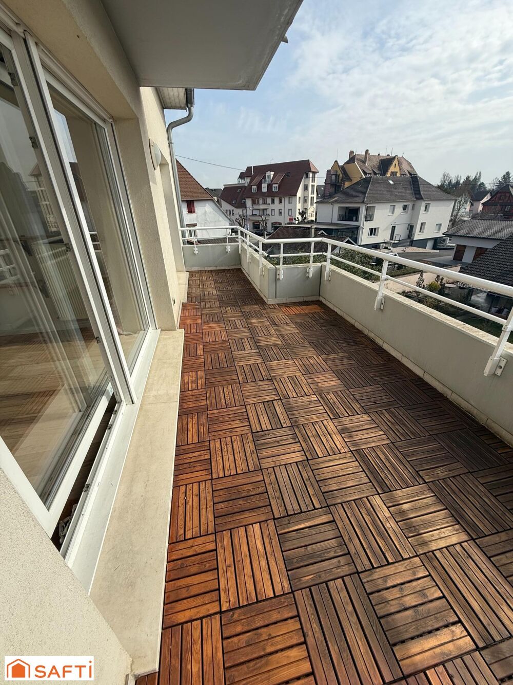 Vente Appartement bel appartement T3, de 85 m2, grands espaces de vie, grande terrasse Sierentz Sierentz
