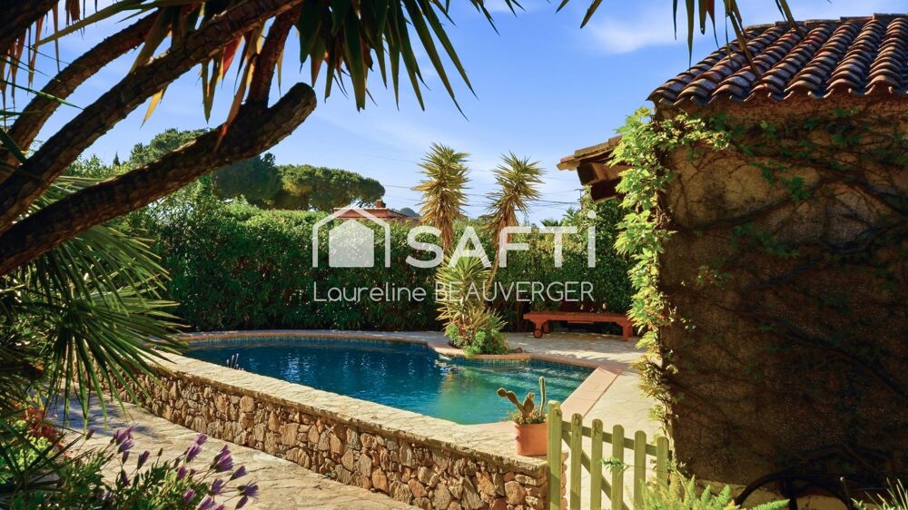 Vente Maison Villa vue mer et piscine Carqueiranne