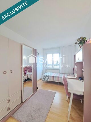  Immeuble à vendre 211 m²