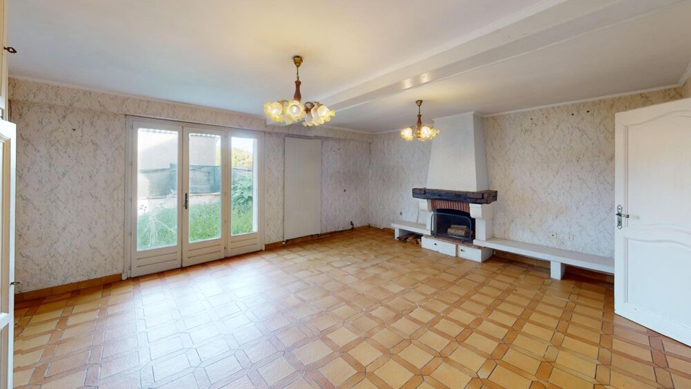 Vente Maison Maison 153m² 5 chambres à rénover, terrain 480m² Saint-bonnet-de-mure