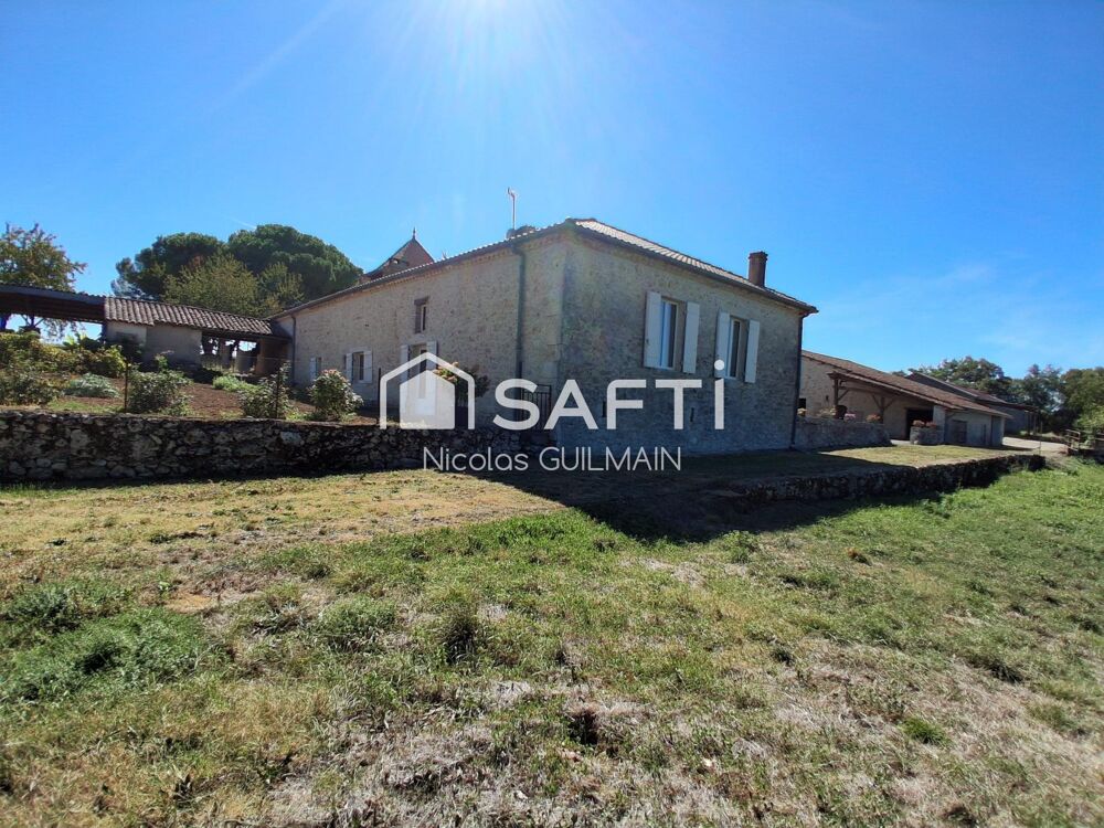 Vente Maison Domaine de caractère de 200m² avec pigeonnier Sainte-colombe-de-villeneuve