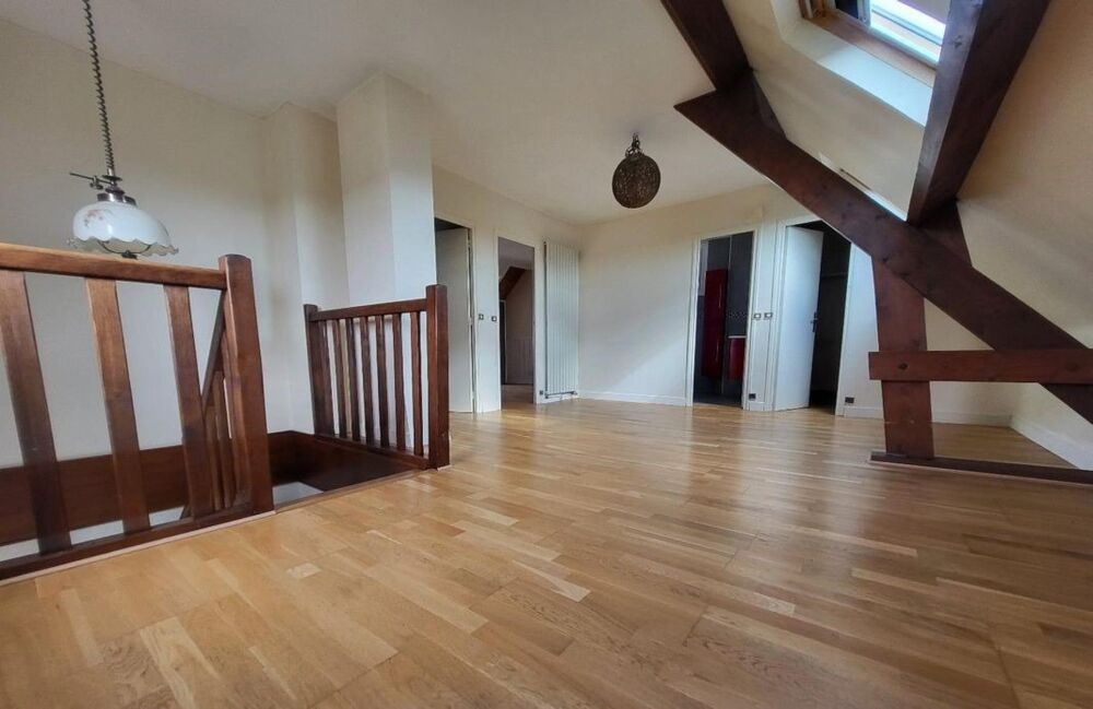 Vente Maison Grande maison familiale, 5 chambres  proche gare Rosny-sur-seine