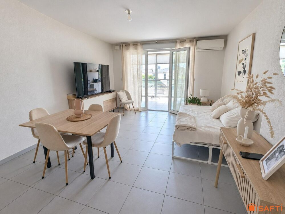 Vente Appartement T2 avec loggia et garage en centre-ville Nimes