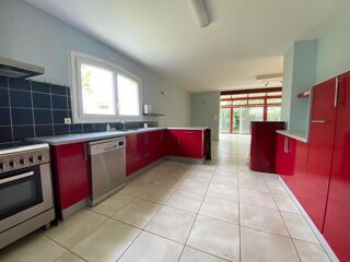  Maison à vendre 10 pièces 260 m²