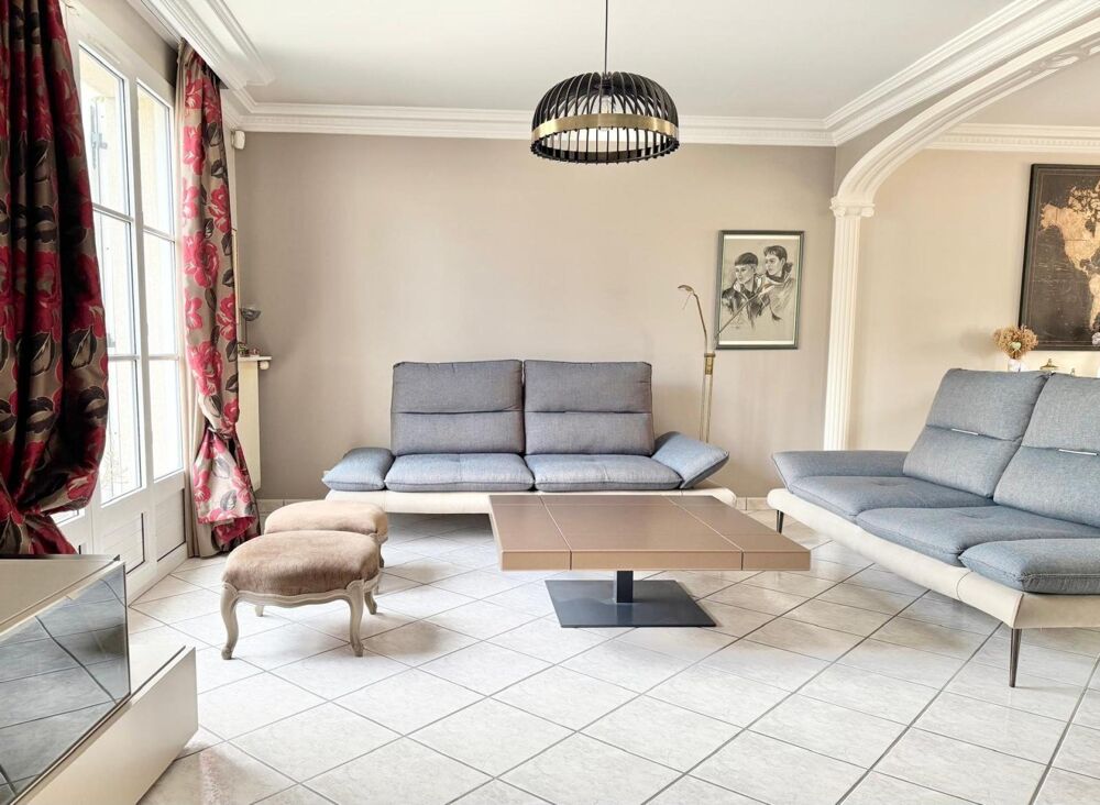 Vente Maison Superbe maison avec piscine sur 442 m² de terrain Morangis
