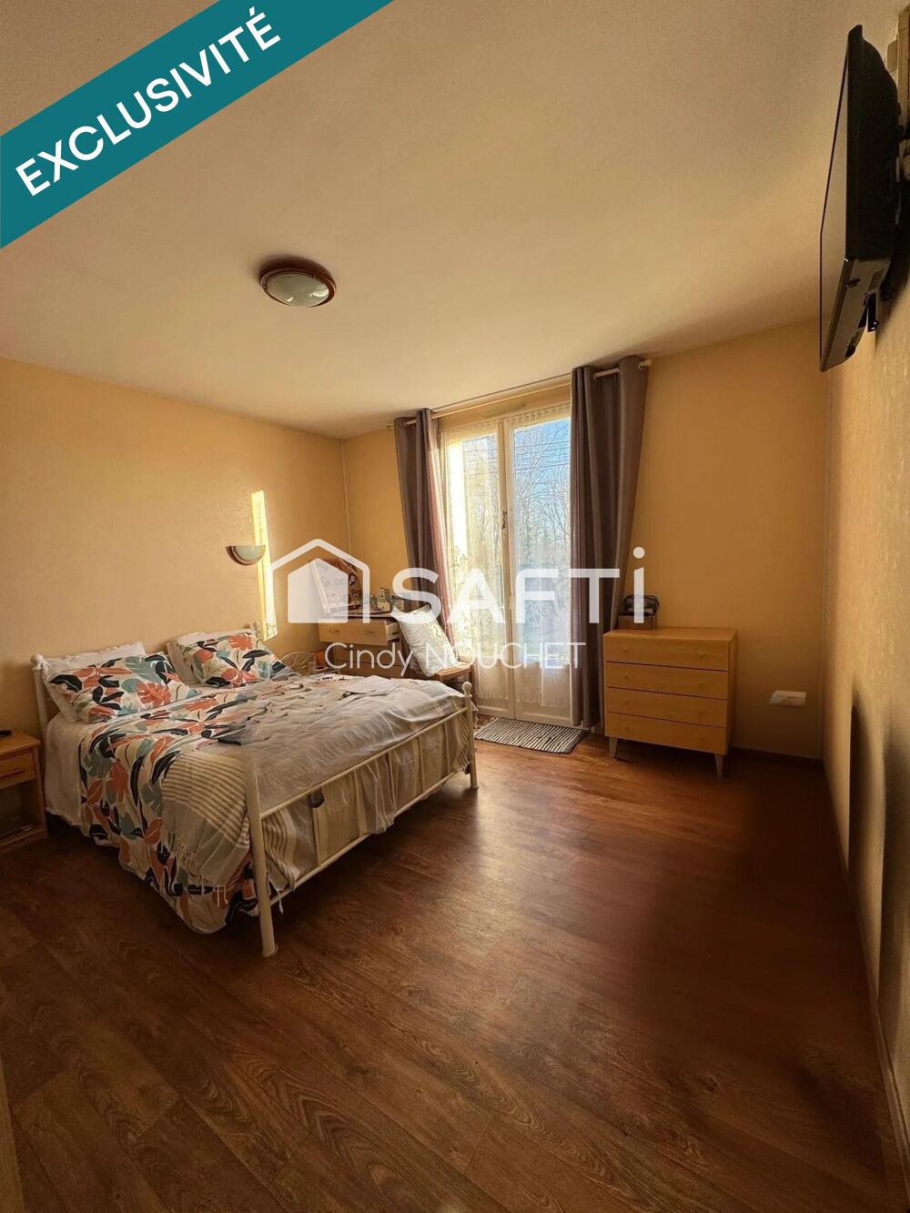 Vente Maison Pavillon T5 id�al pour les familles. Mezeray