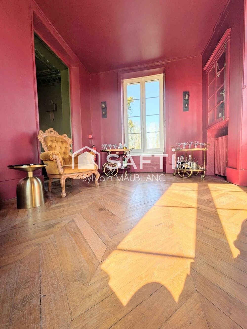 � vendre  Propri�t�/ch�teau Lavau (89170)