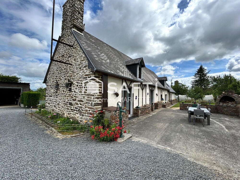 Maison, style Longère en pierre, avec terrain tout autour et une dépendance idéale pour gîte