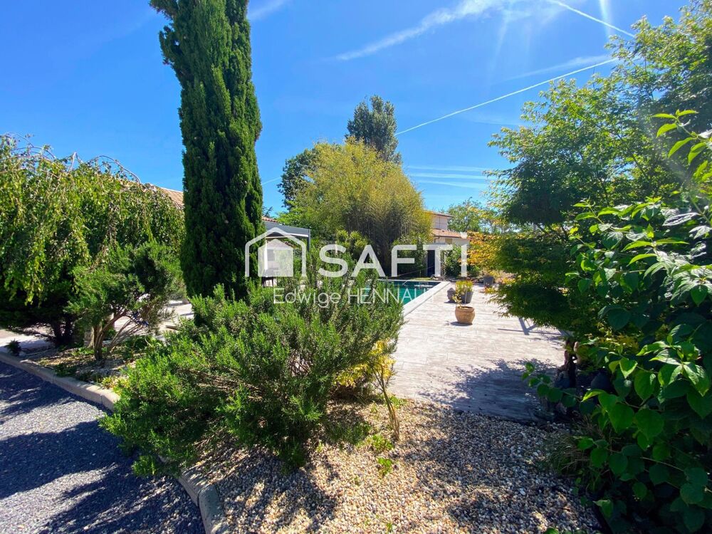 Vente Maison Maison de charme avec jardin et piscine - Centre-ville Parempuyre