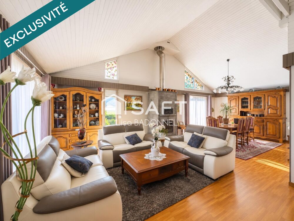 Vente Maison Maison familiale 6 chambres offrant de beaux volumes Saint-amé