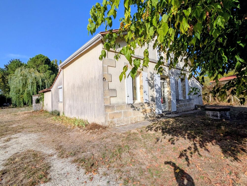 Vente Maison Maison de Charme en pierre avec joli terrain de 3833m². Saint-mariens