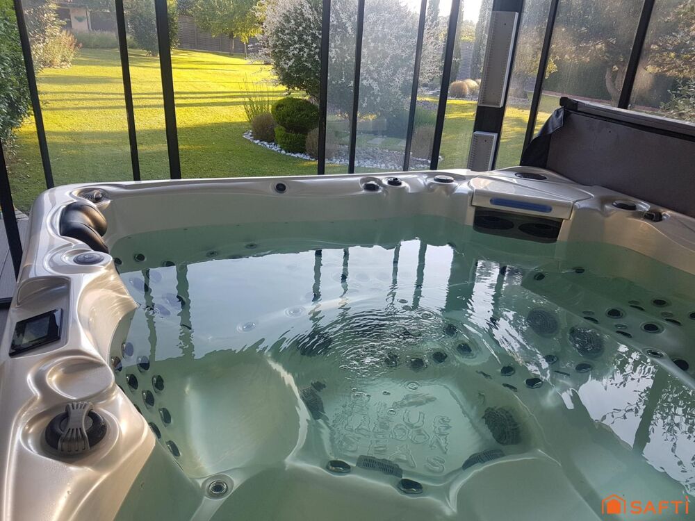 Vente Maison Propriété d'exception avec piscine, jacuzzi Breuil-le-sec