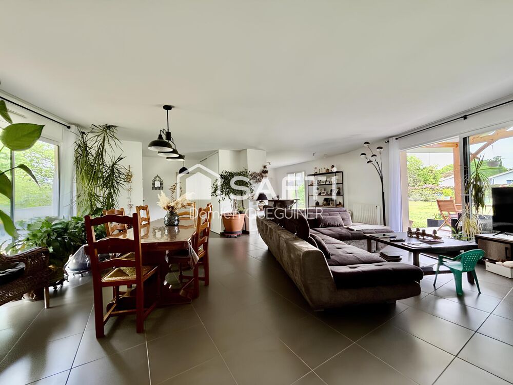 Vente Maison Belle contemporaine sur grand terrain avec droit à construire. Sanguinet