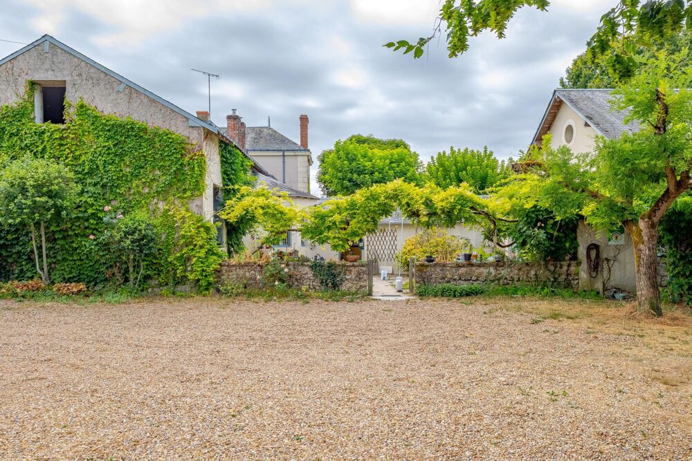 Vente Maison Ancienne école-11 chambres-2 gîtes-Proche Langeais Avrille-les-ponceaux
