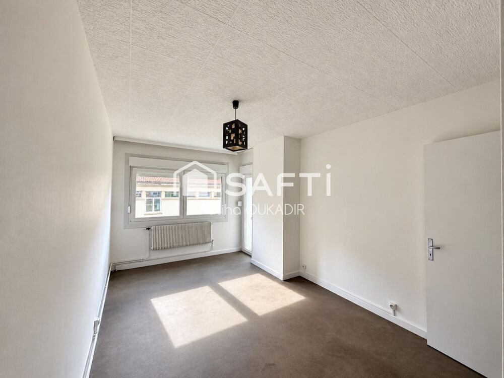 Location Appartement T2 avec loggia cave et jardin commun – Homécourt Homecourt