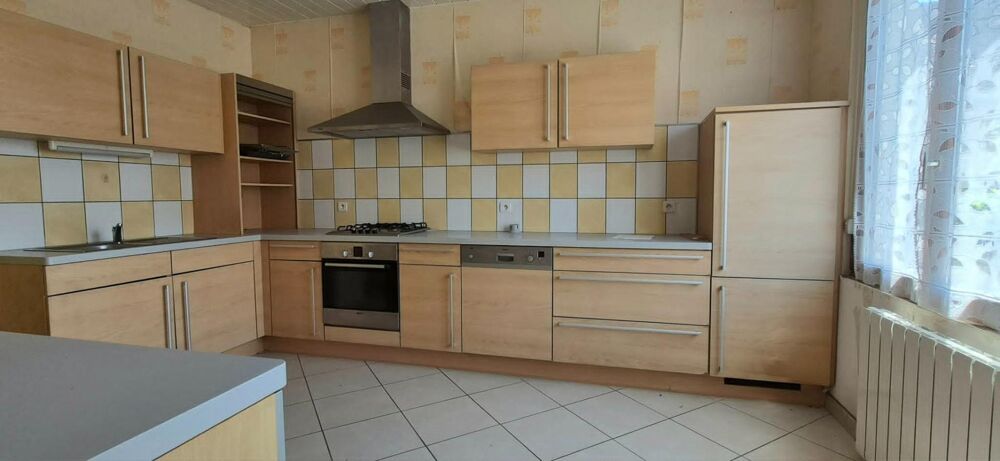 Vente Maison Proche de Fismes - Plusieurs garages - 3 chambres possible 4. Blanzy-les-fismes