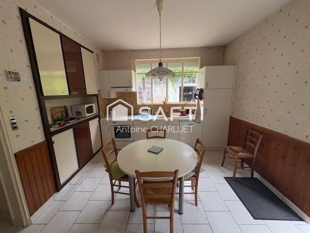 Vente Maison Maison de Bourg 124 m² - 3 chambres Clion