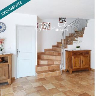  Maison  vendre 8 pices 205 m