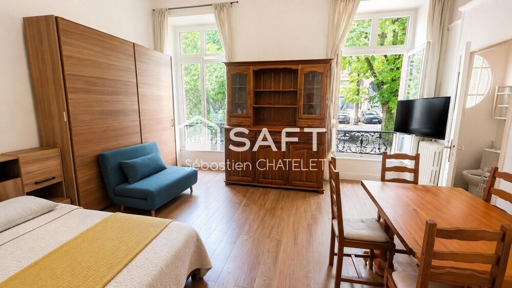 Vente Appartement Hypercentre – Studio de caractère dans immeuble haussmannien du XIXe siècle Aix-les-bains