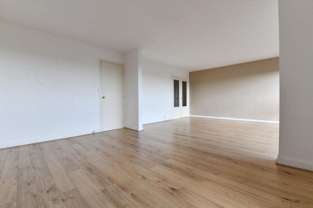 Grand appartement lumineux dans une résidence de standing!