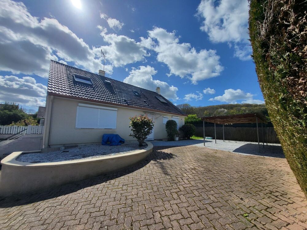 Grande maison familiale de 5 chambres plus bureau