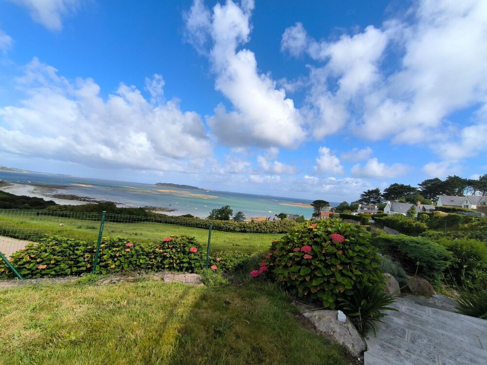 Location Maison Au calme - vue mer Trelevern