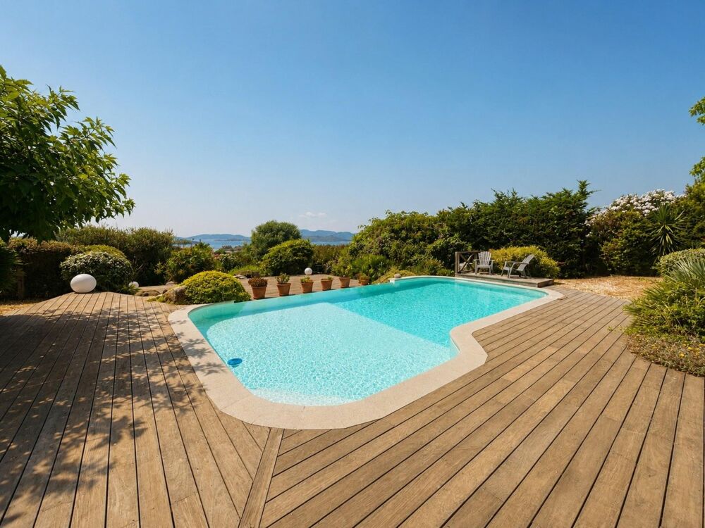 Vente Maison Villa vue imprenable sur la baie de Saint-Cyprien Zonza