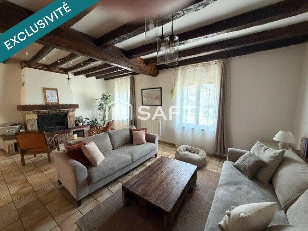 Centre bourg, appartement/maison atypique 6 chambres, 247 m2