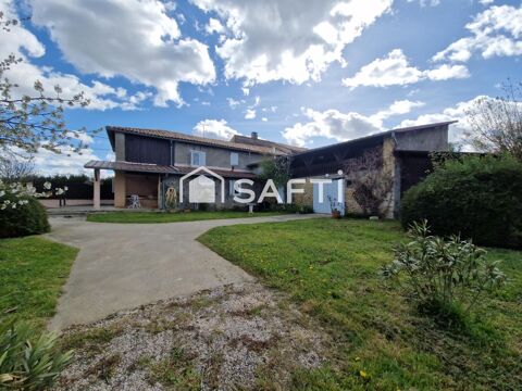   Maison traditionnelle de 150m�, 5 chambres . Terrain 4650m�. Maison - 7 pi�ce(s) - 150 m�